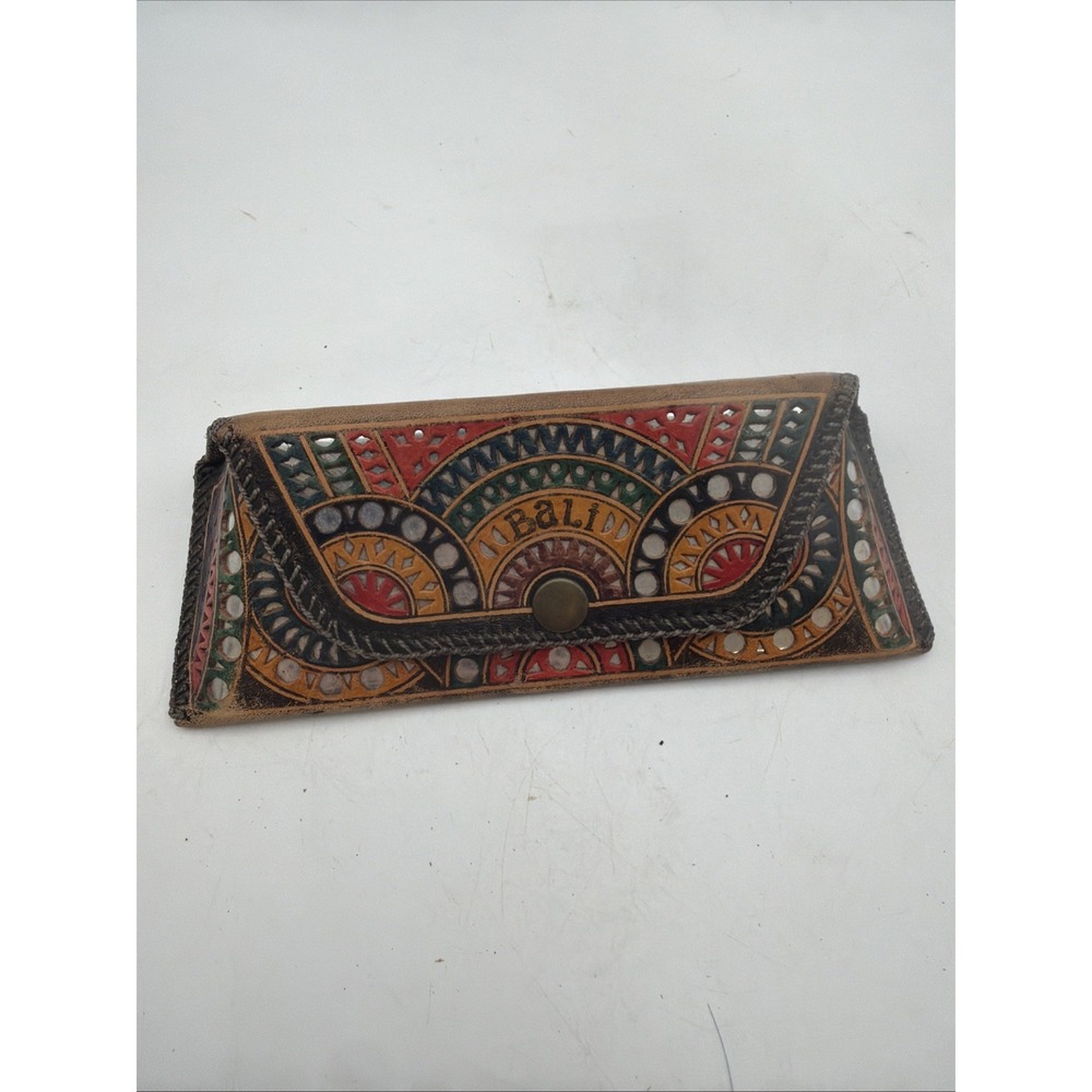 handcrafted leather glasses case Bali